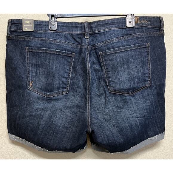 Kut from the Kloth Katy Boyfriend Denim Blue Shorts Plus Size 20W 6.5" new - Picture 9 of 12